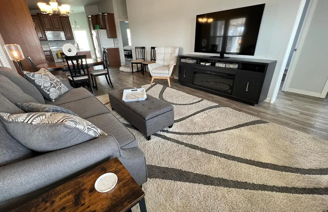 Monte Vista Village Resort Mesa 3 Bed 2 Bath Age Restricted Must Be 55 Or More-1