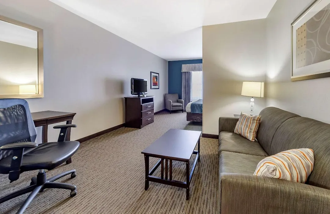 Comfort Inn & Suites Oklahoma City West - I-40-1