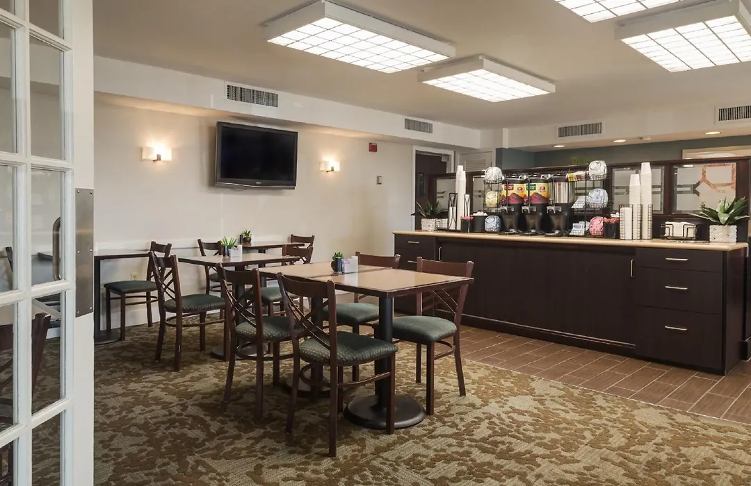 Ramada By Wyndham Boston-1
