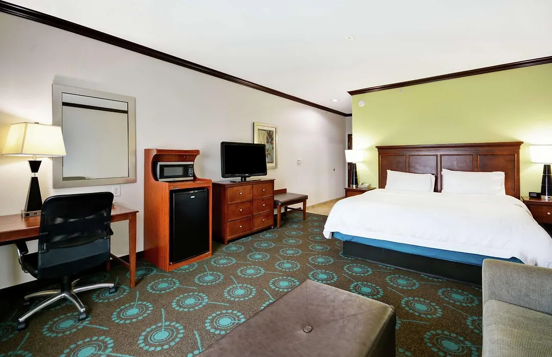 Hampton Inn & Suites San Antonio/Northeast I-35-1