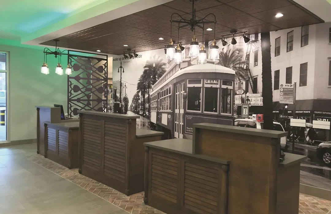 La Quinta Inn & Suites By Wyndham New Orleans Downtown-1