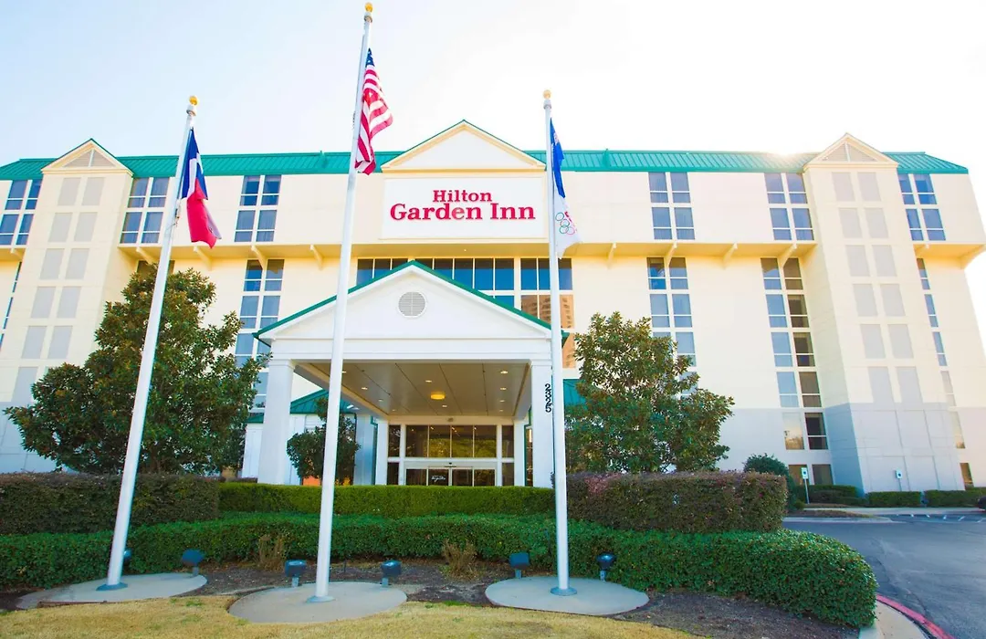 Hilton Garden Inn Dallas/Market Center-1