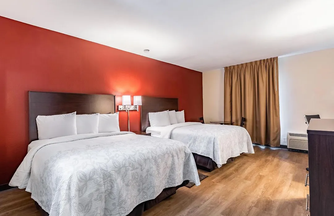 Red Roof Inn Plus & Suites Houston - Iah Airport Sw-1