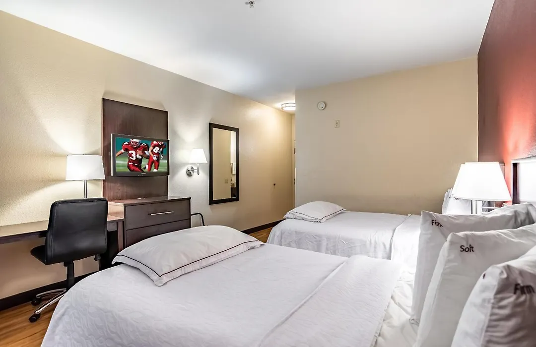 Red Roof Inn Plus+ San Antonio Downtown - Riverwalk-1