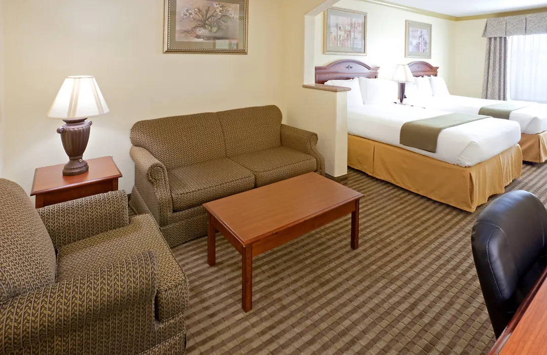 Holiday Inn Express Lake Worth Nw Loop 820 By Ihg-1