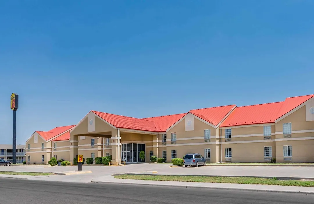 Super 8 By Wyndham Amarillo West-1