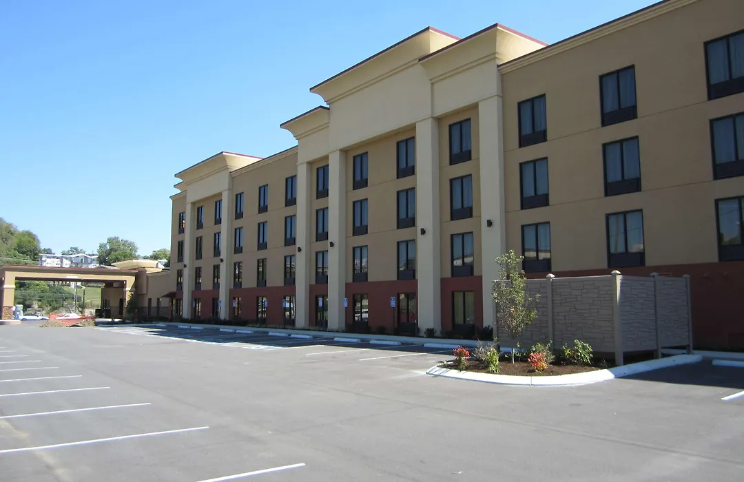 Best Western Plus Sunrise Inn-1