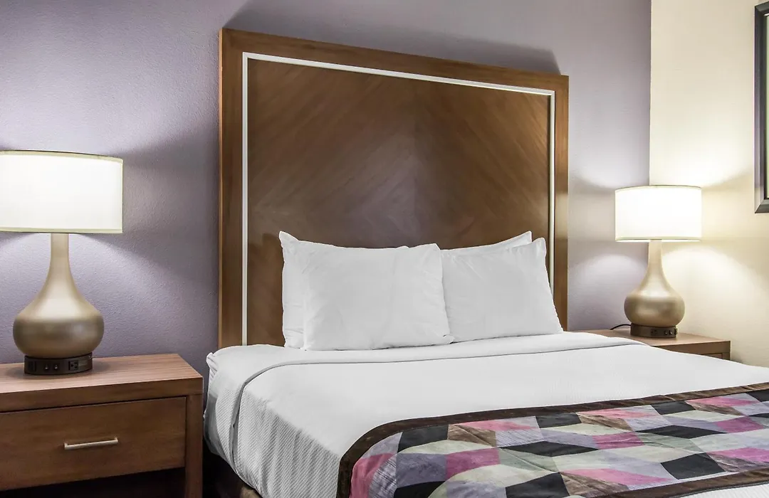 Comfort Inn Tulsa Midtown-1