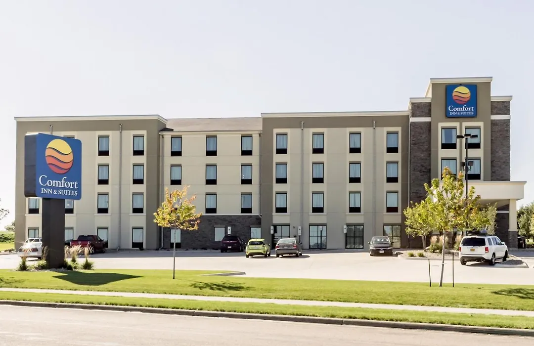 Comfort Inn & Suites Avera Southwest-1