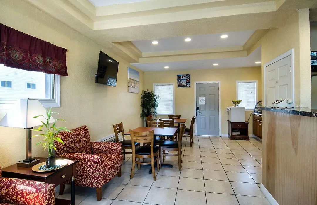 Econo Lodge West Yarmouth-Hyannis Cape Cod-1