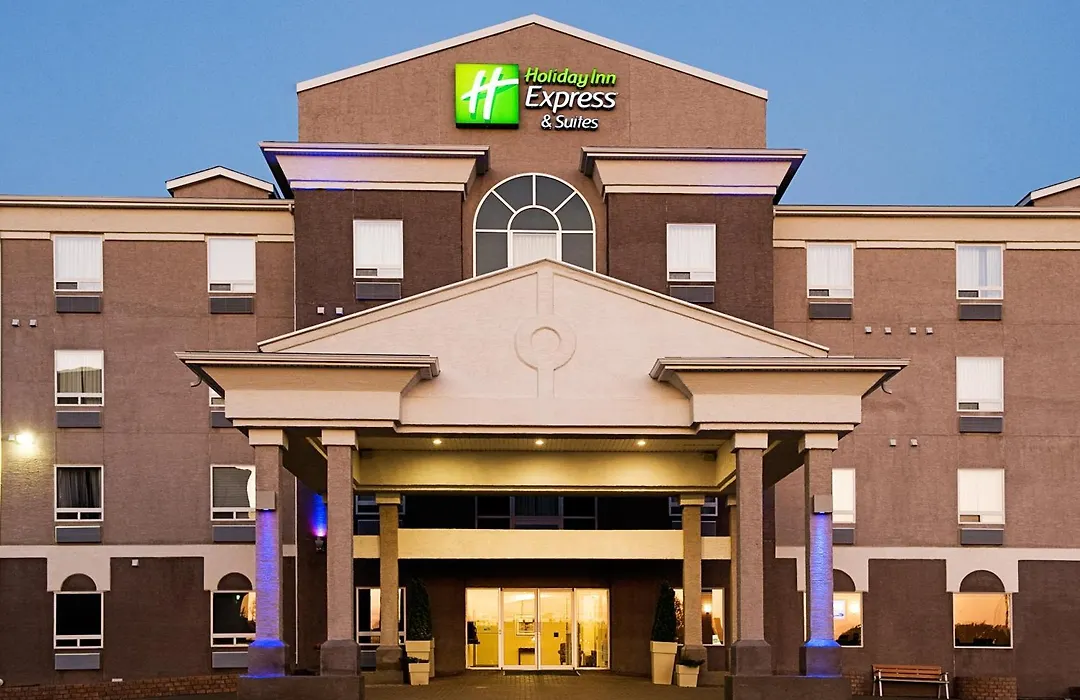 Holiday Inn Express & Suites-Regina-South By Ihg-1