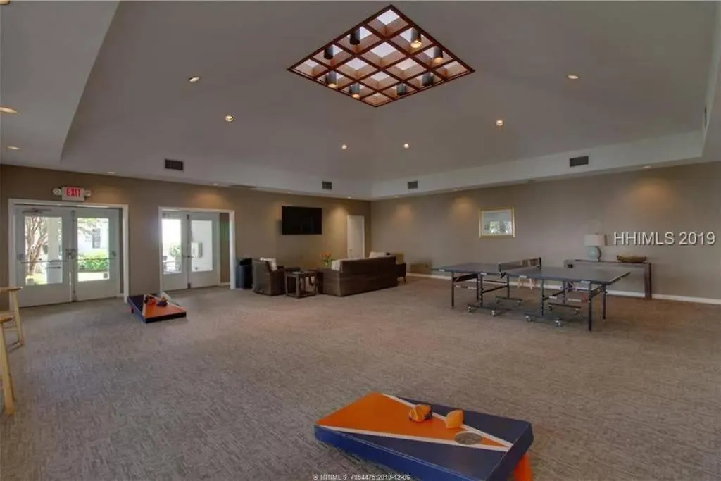 5 Stars Peaceful Condo - 7 Min Walk To The Beach-1