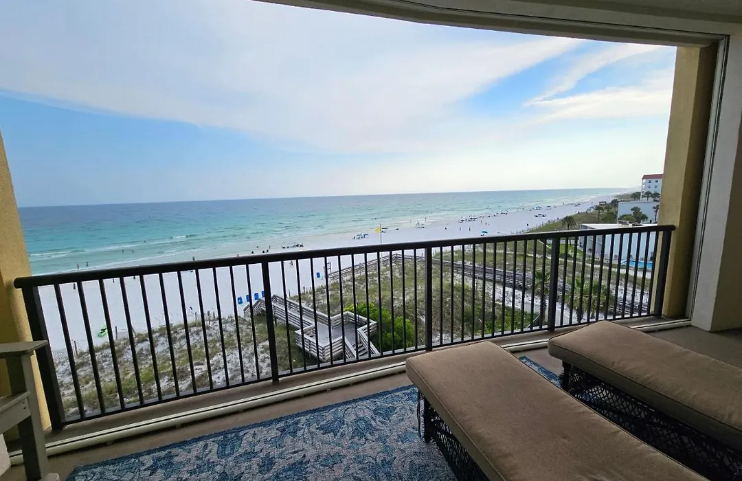 Bella Riva 409 4 Bedroom Beachfront Beach Set Up Included-1