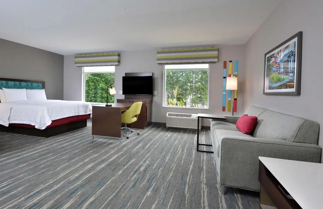 Hampton Inn & Suites Charlotte North I 485-1