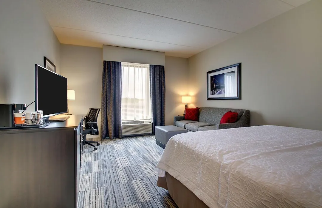 Hampton Inn & Suites Greenville Airport-1