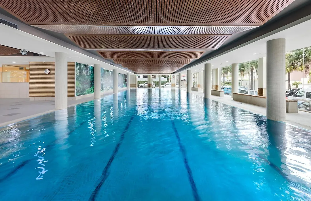 Meriton Suites Waterloo-1