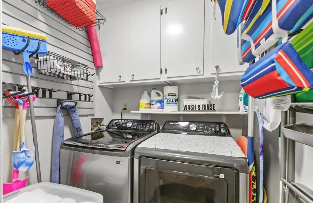 Pelican'S Landing Breezy Oceanfront Unit 401-1