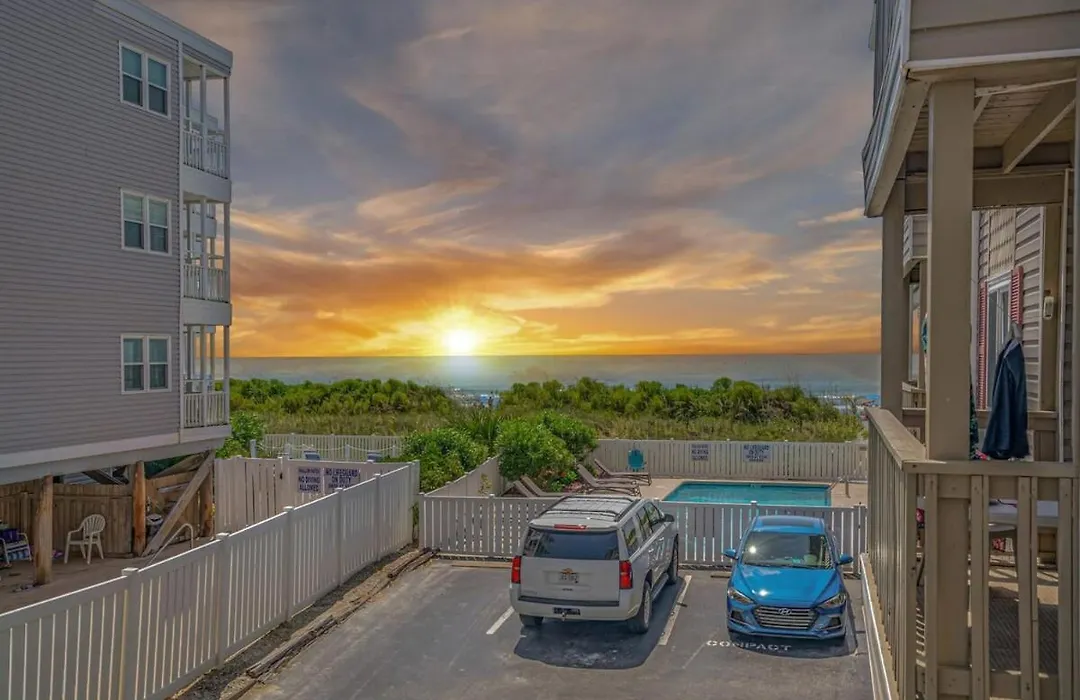 Seafarer Oceanview Unit 107-1