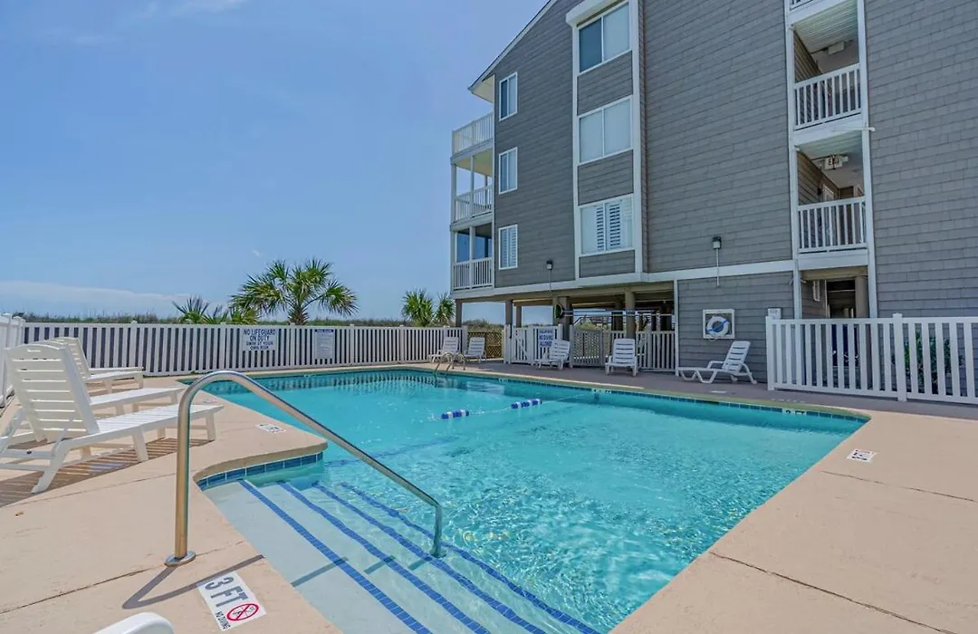 Raintree Villa Oceanfront Unit A1-1