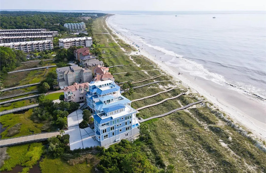 6 Terra Bella Trace- Oceanfront, Elevator, Private Pool, Roof Top, Free Activities Included-1