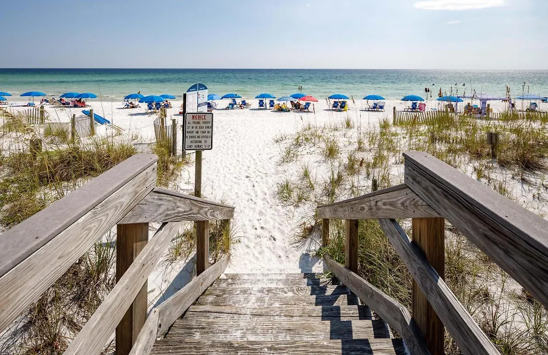 Dune Pointe 201-1