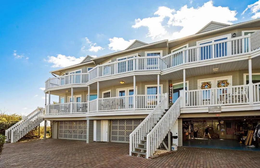 Ocean Pearl Pool & Mint Ocean Views By Beach Star-1
