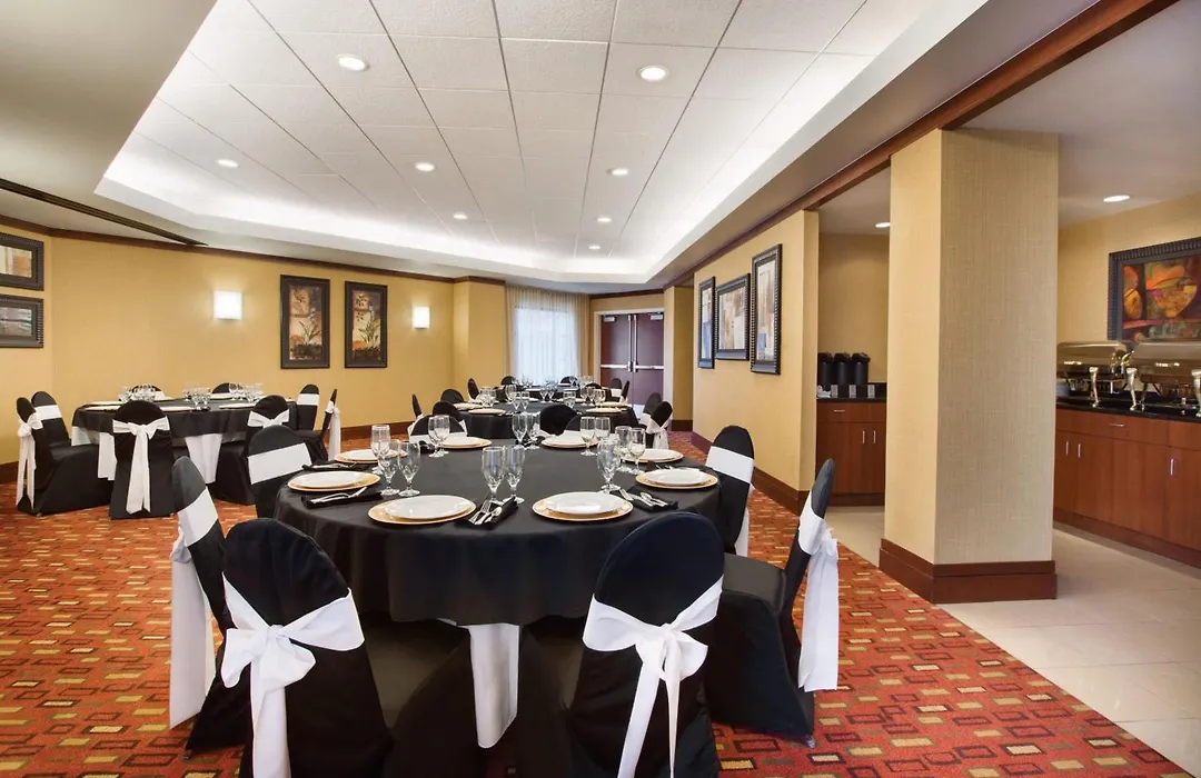 Courtyard By Marriott Oklahoma City Downtown-1