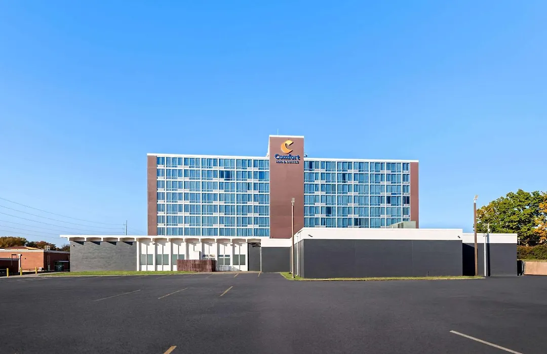 Comfort Inn & Suites Omaha Central-1