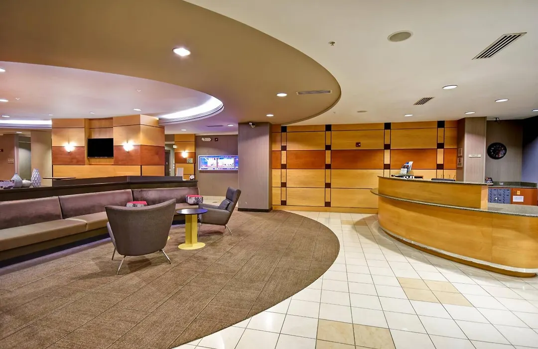 Springhill Suites Louisville Airport-1