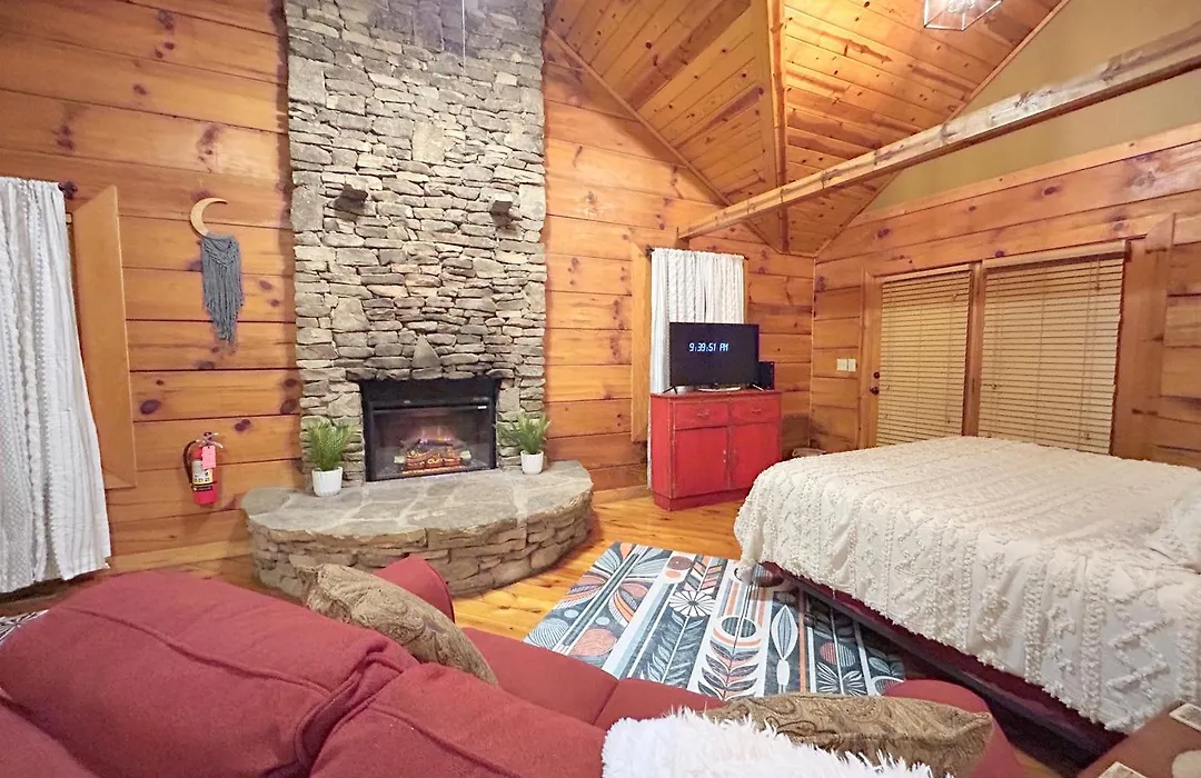 Honeymoon Hideaway-1