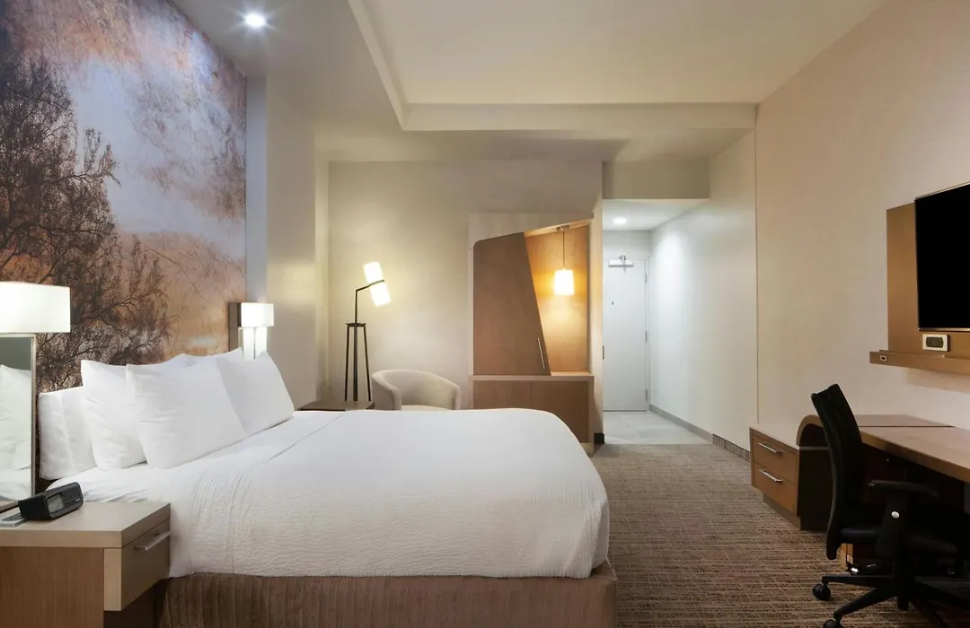 Courtyard By Marriott El Paso Downtown/Convention Center-1