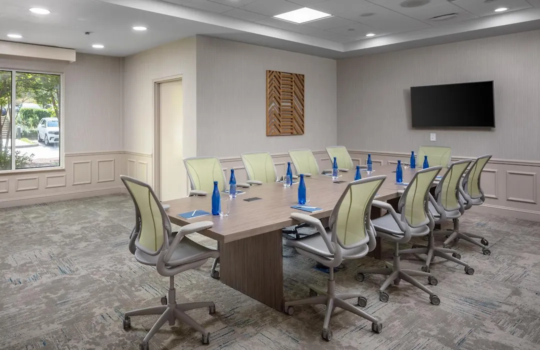 Hilton Garden Inn Columbus-1