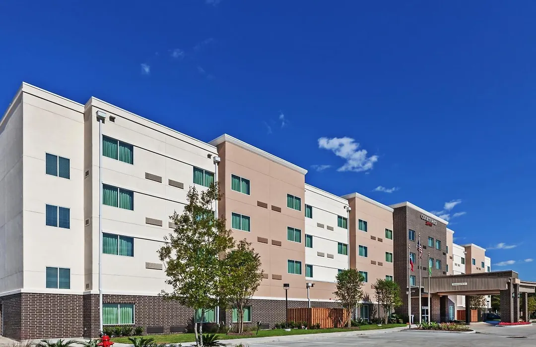 Courtyard Houston I-10 West/Park Row-1