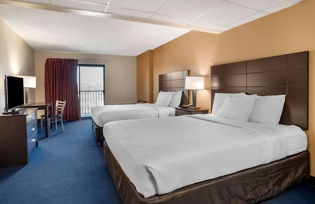 Econo Lodge Inn & Suites Rehoboth Beach-1