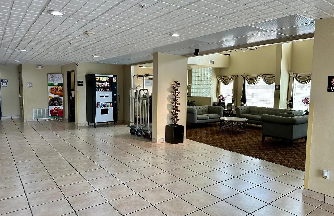 Quality Suites San Antonio Brooks City Base-1