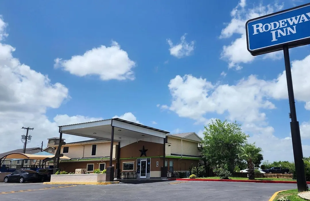 Rodeway Inn San Antonio Lackland Afb - Seaworld-Rivarwalk-The Alamo-1