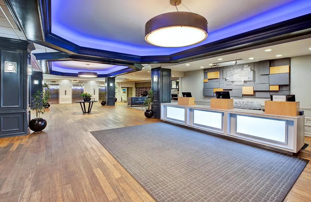 Holiday Inn Express Nashville-Downtown - Broadway By Ihg-1
