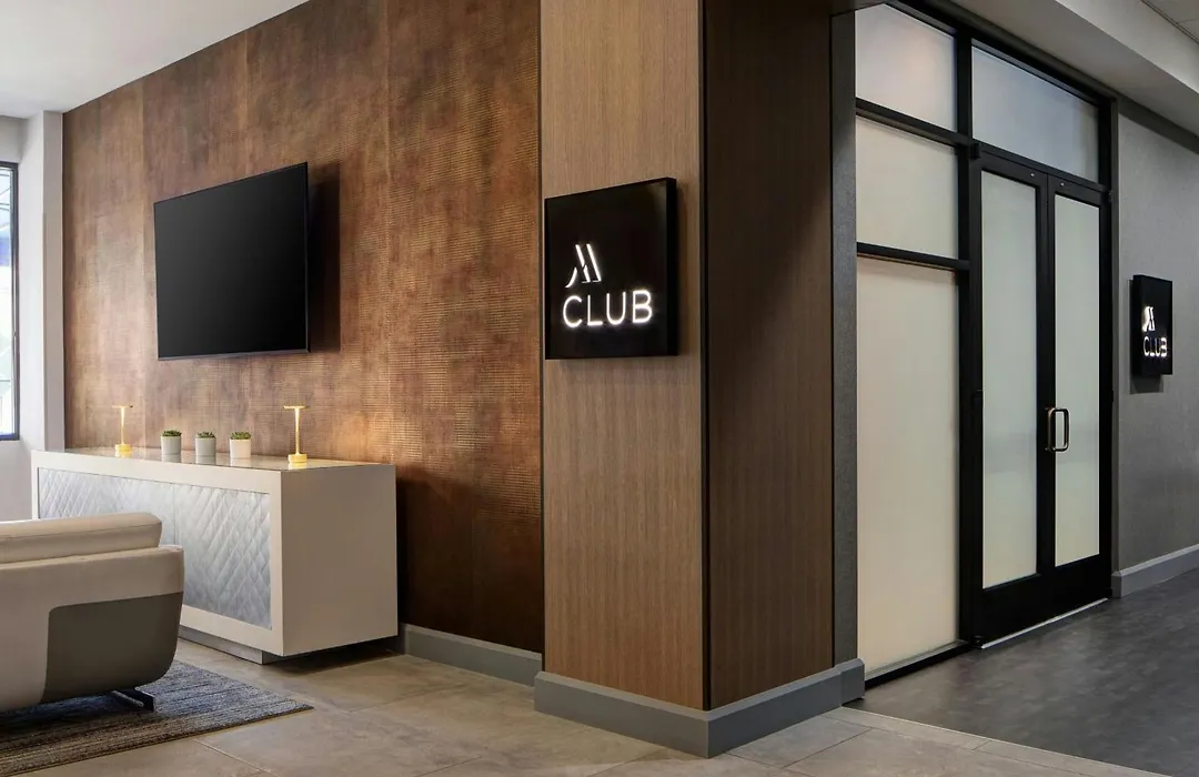 Dallas-Addison Marriott Quorum By The Galleria-1