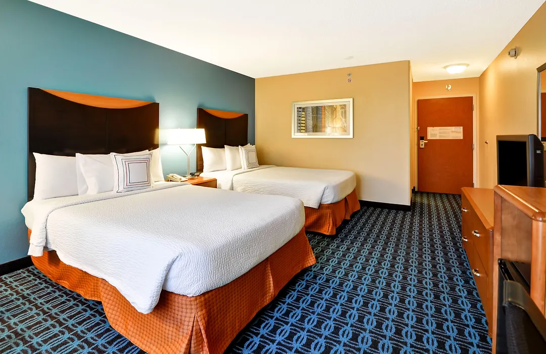 Fairfield Inn & Suites Dallas Medical/Market Center-1
