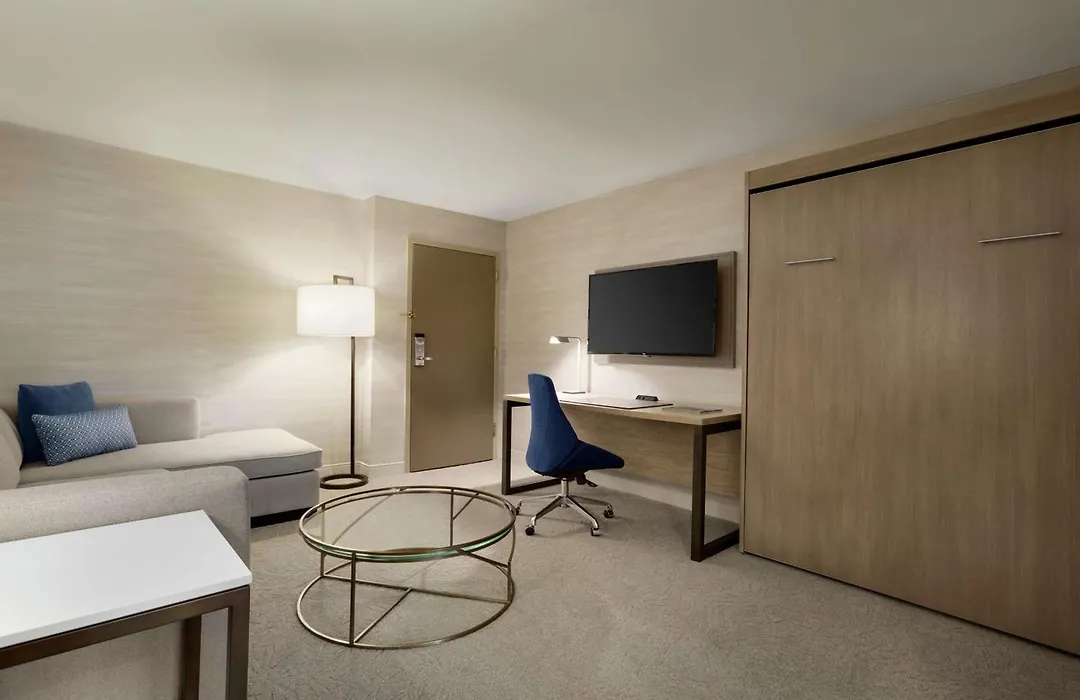 Doubletree Suites By Hilton Hotel Boston - Cambridge-1