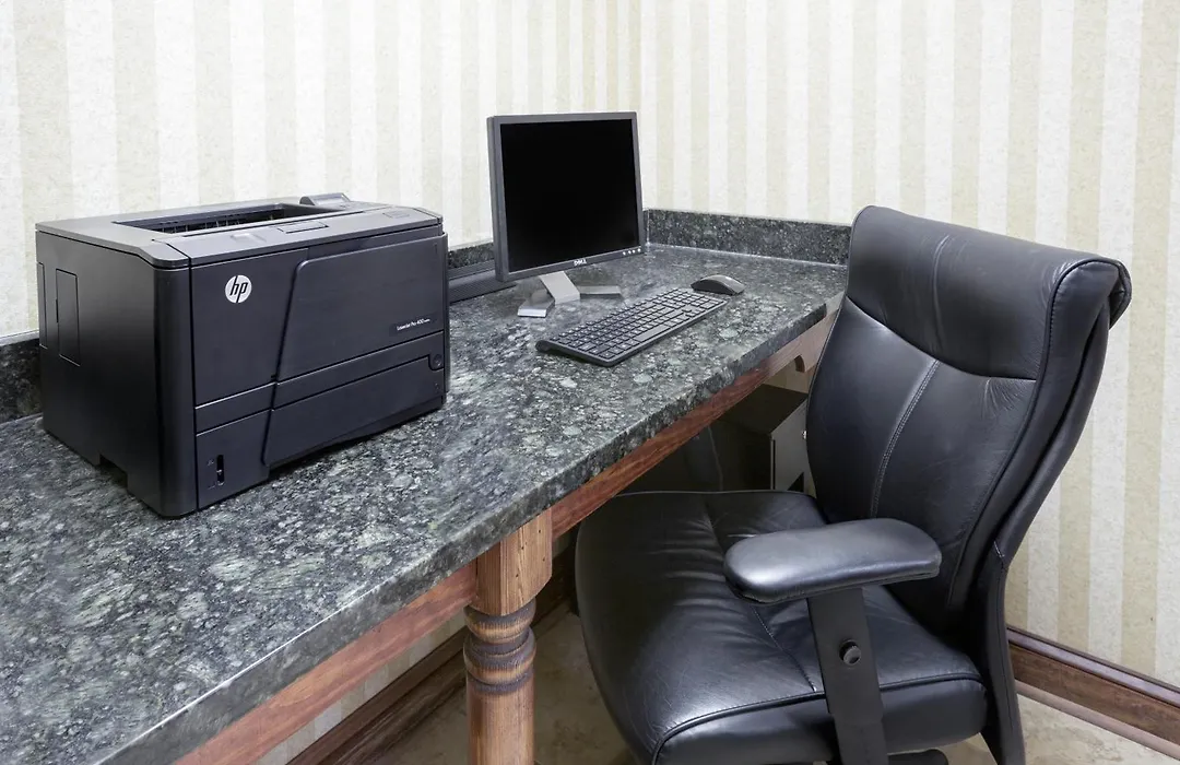 Days Inn By Wyndham Columbus-North Fort Moore-1