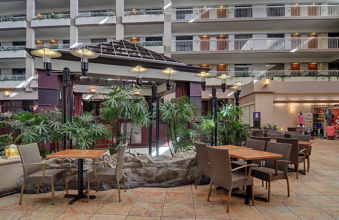 Embassy Suites By Hilton Atlanta Buckhead-1