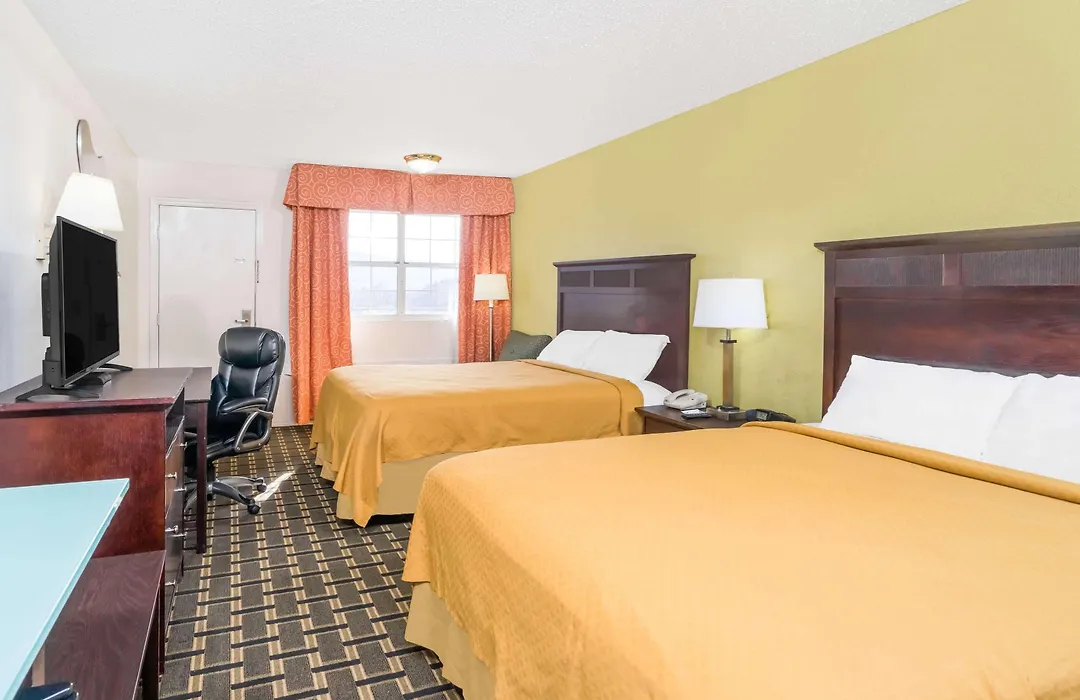 Knights Inn Chattanooga-1