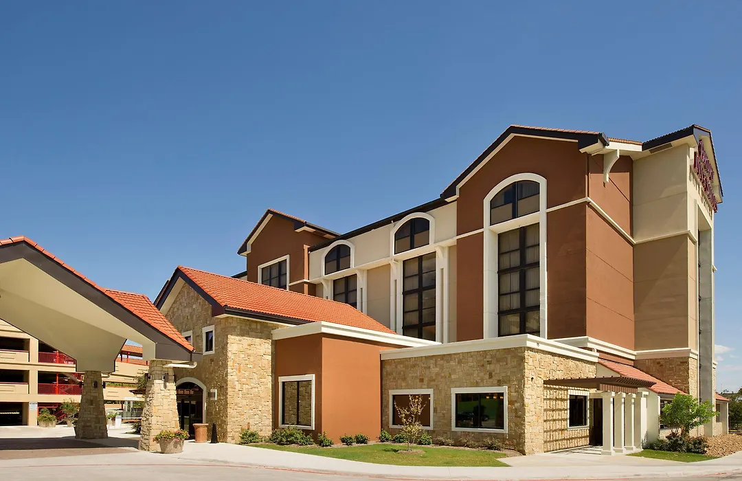 Drury Plaza Hotel San Antonio Airport-1