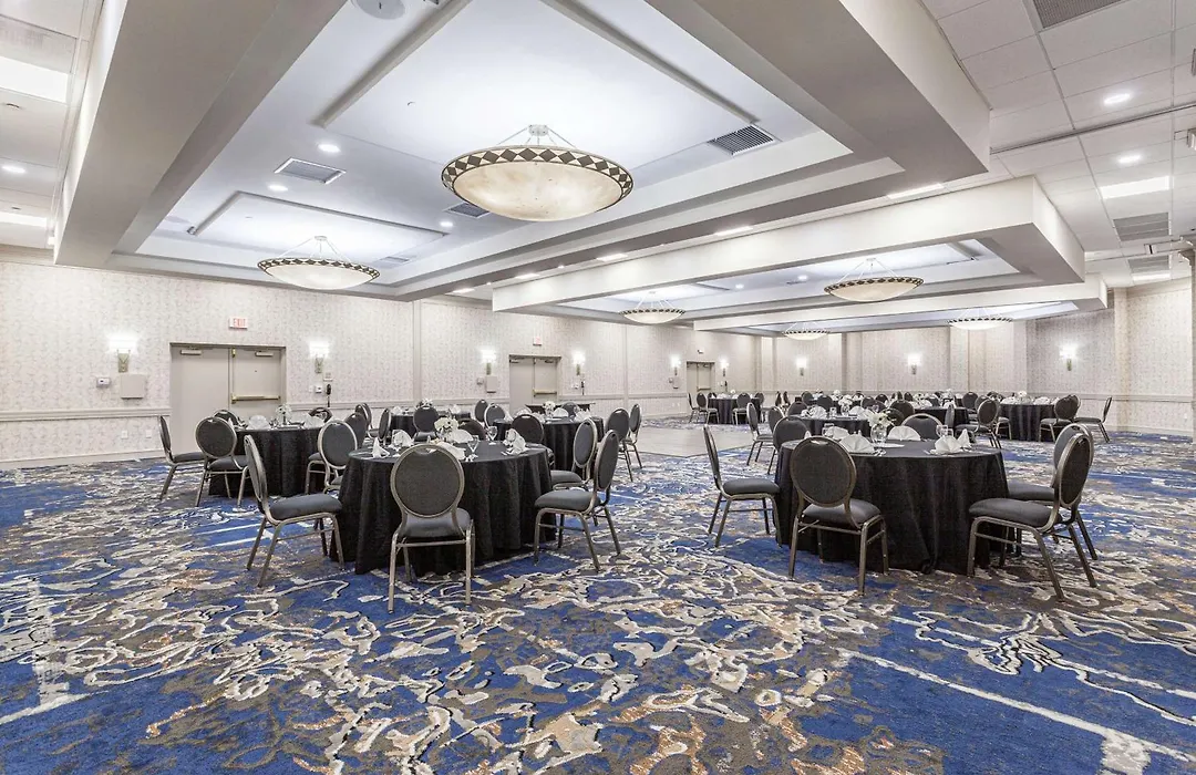 Doubletree By Hilton Memphis-1