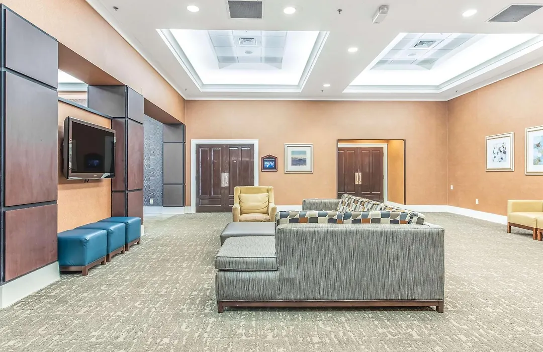 Doubletree By Hilton Columbus-1