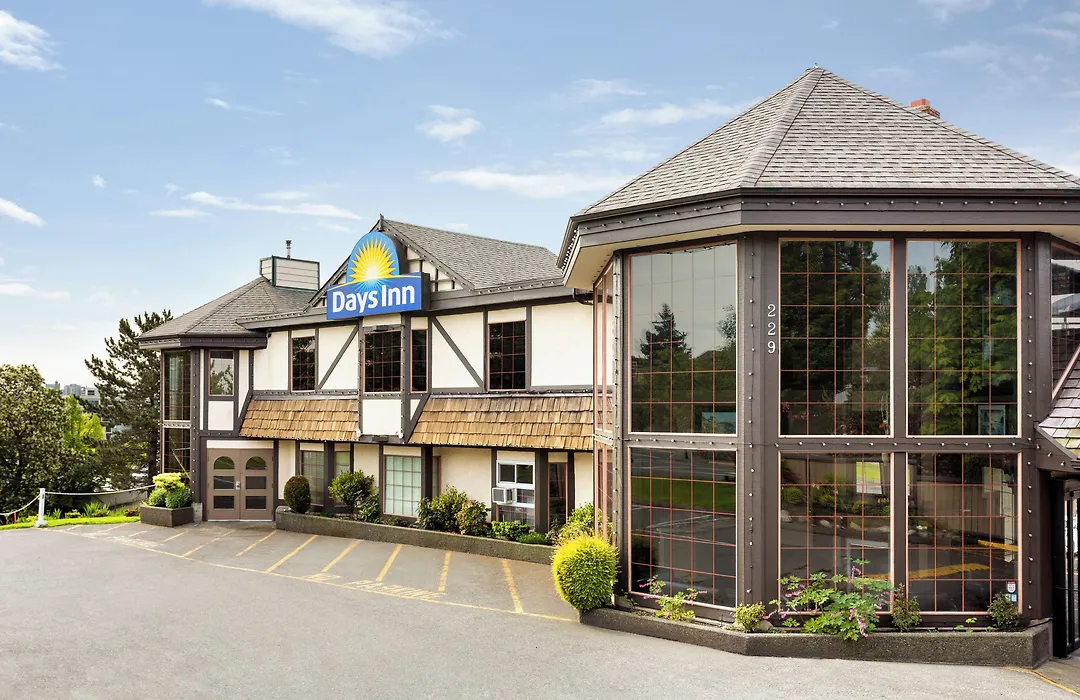 Days Inn By Wyndham Victoria Uptown-1
