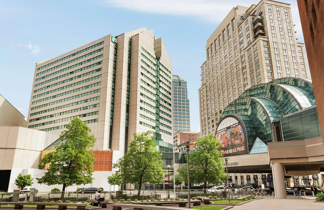 Embassy Suites By Hilton Indianapolis Downtown-1