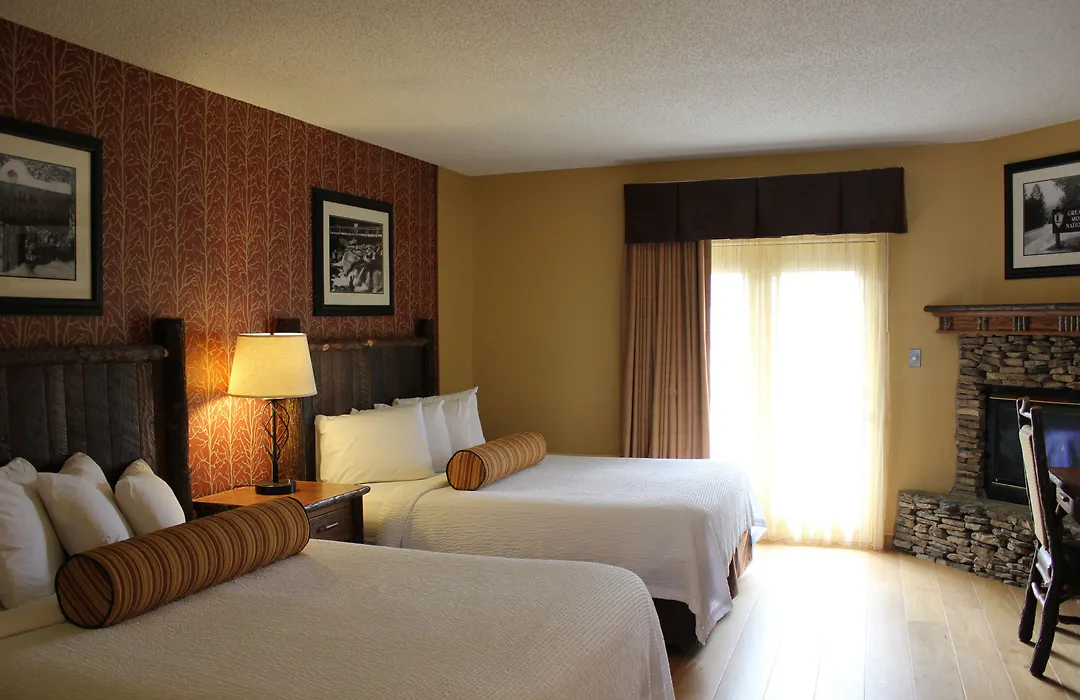 Old Creek Lodge-1