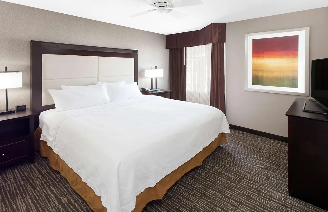 Homewood Suites By Hilton Indianapolis At The Crossing-1